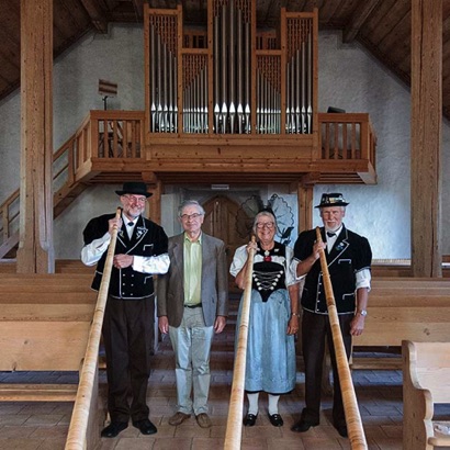 2018-07-08_Blumenstein musikalische Umrahmung des Gottesdienstes mit dem Alphorntrio Silberhorn und Willy Heger an der Orgel.